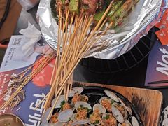 -何师烧烤Pro ·江湖川菜·小龙虾·精酿(太古里旗舰店)