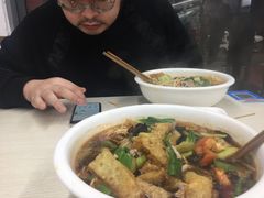肉丝猪肝皮肚面-一家人面馆(三条巷店)