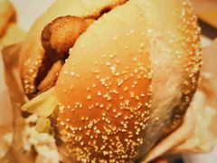 -麦当劳(展览路店)