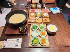 -银米·云南传统过桥米线(双廊黑金冠店)