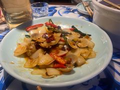 -川流不息·地道川菜·小龙虾(新松江路店)