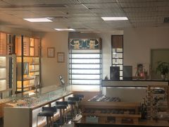 -LOGO眼镜·蔡司品牌折扣店(龙华清湖店)