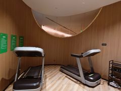 -涨巢·潮玩水疗局