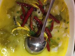 私房蜀风酸菜鱼-避风塘·老港味餐厅(虹口龙之梦店)
