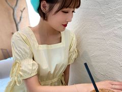 -亮河湾山庄