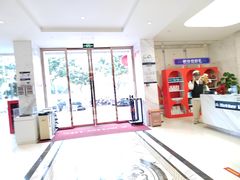 -柏乐口腔医院·舒适化无痛种植牙中心(东盟商务区院)