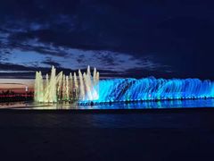 -东港音乐喷泉广场