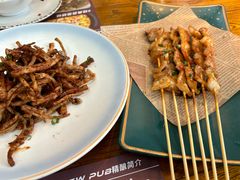 -爱啤精酿·民谣酒馆(滨江店)