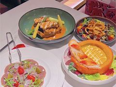 -Mogul Eatery·大亨餐酒馆