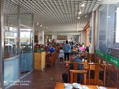 大堂-大草原清真饭庄(沙河店)