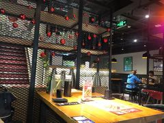 大堂-腰子哥烤串(石佛营炫特店)