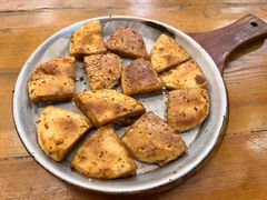 料理烤特色火烧-老东镇啤酒屋海鲜加工·蒸汽海鲜·海鲜烧烤(台东店)