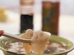 -张阿三馄饨店