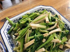 水芹香干-洞天食府(北大街店)