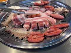 -哈哈碳都·牛肋条无限自助烤肉(台江万达店)