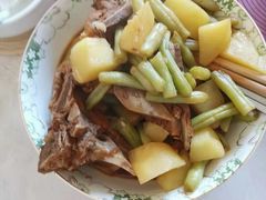 -万和春排骨砂锅米饭(新业广场店)