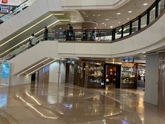 -东荟城名店仓