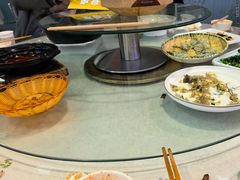 -土砂锅生态山庄·非遗砂锅雅鱼