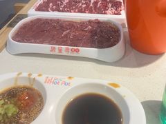 -浪里寻·臻牛养生牛肉火锅(方圆荟店)