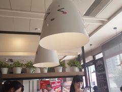 -肯德基(西影路店)