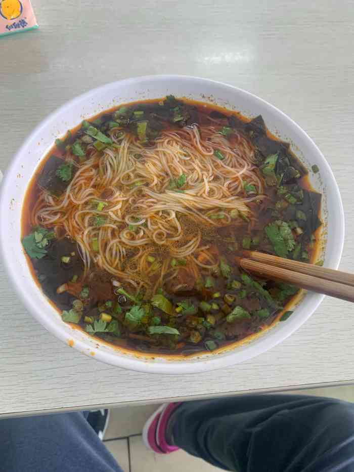 众味绵阳开元米粉-"众味绵阳开元米粉今晚试吃了一下,米线细细.