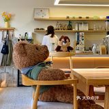汉街临🈳咖啡馆里装满了“神奇宝贝”