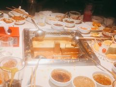 -海底捞火锅鲜切牛肉主题店(长寿路店)