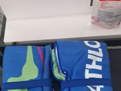 -迪卡侬(越秀公园店)