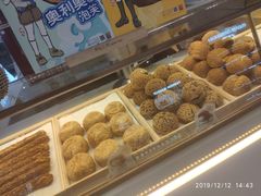 -西树泡芙(湖滨银泰in77B区店)