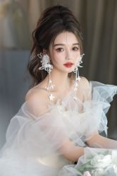 -艾米丽婚纱礼服