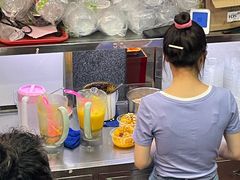 -夏食光安顺小舒冰粉冰浆(甲秀楼店)