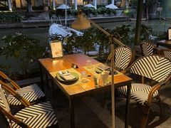 -喜洲吧·江畔老船厂·庭院餐厅(喜临院店)