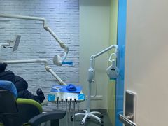 -极光口腔·矫正种植修复(锦江店)