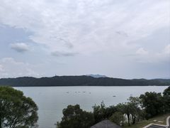 -杭州千岛湖滨江希尔顿度假酒店