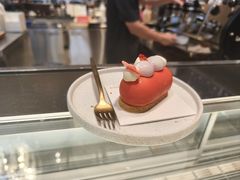 -LE SAPHIR 莎菲尔菓子(和兴店)