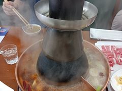 -楼外楼大刀肉传统火锅居(博学路店)