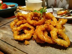 酥炸鱿鱼圈附大蒜蛋黄酱-卡朋厨房(289艺术园区店)