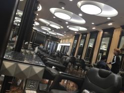 -八佰伴8008星级形象店
