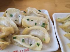-小姜锅贴(凤凰街店)