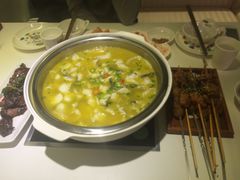-酸婆娘重庆菜(紫竹路店)