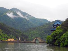 -严子陵钓台(富春江小三峡)