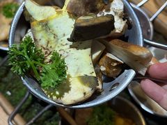 -一朵菌·野生菌探索家火锅(南亚店)