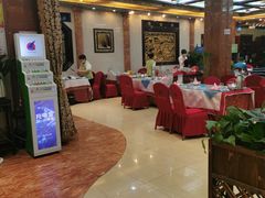 大堂-鹊华居·地道鲁菜·海鲜·融合味(大明湖店)