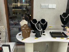 -六六奢品·vintage中古·回收二手奢侈品包包手表首饰(环球港店)