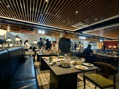 -遇上西雅图多融合海鲜自助餐厅(中房金谊广场店)