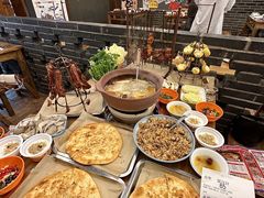 -热巴姐姐羊肉泥炉(湘江世纪城店)