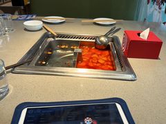 -海底捞火锅(新松江路生日主题店)