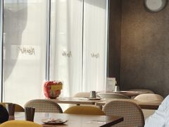 -必胜客(航洋国际店)