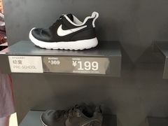-NIKE上海青浦优选体验店