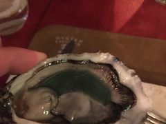 -斯普汇生蚝牛排馆(中骏世界城店)
